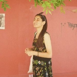 Meet your Posher, Senem